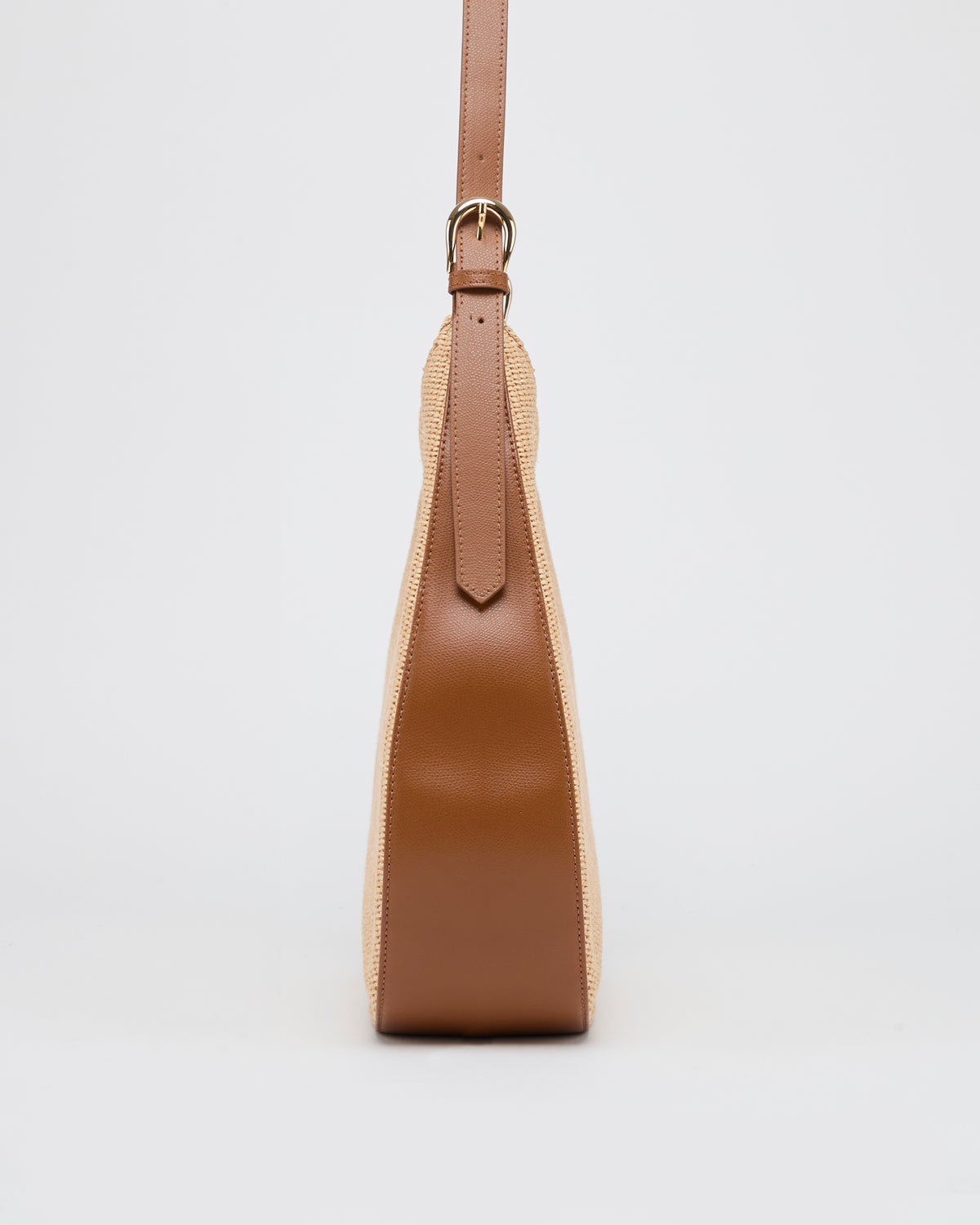 Constance raphia camel