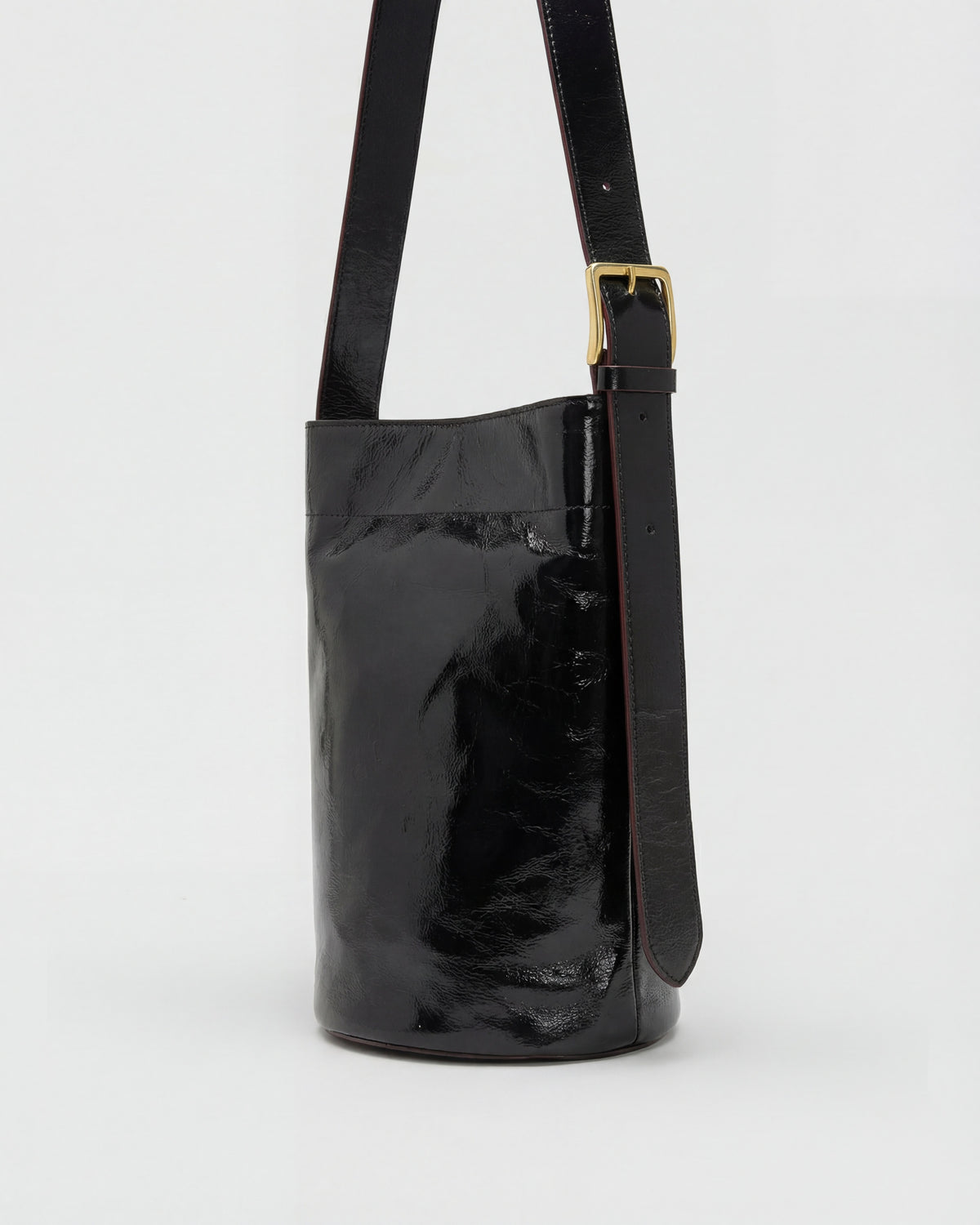 Jade patent black