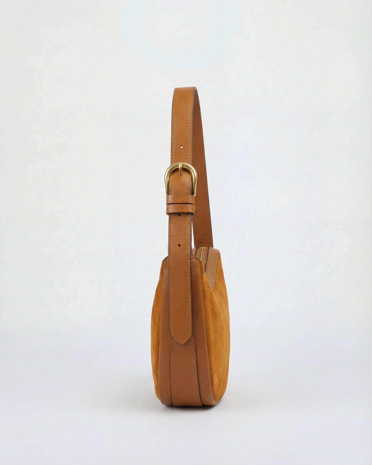 Lou en daim camel