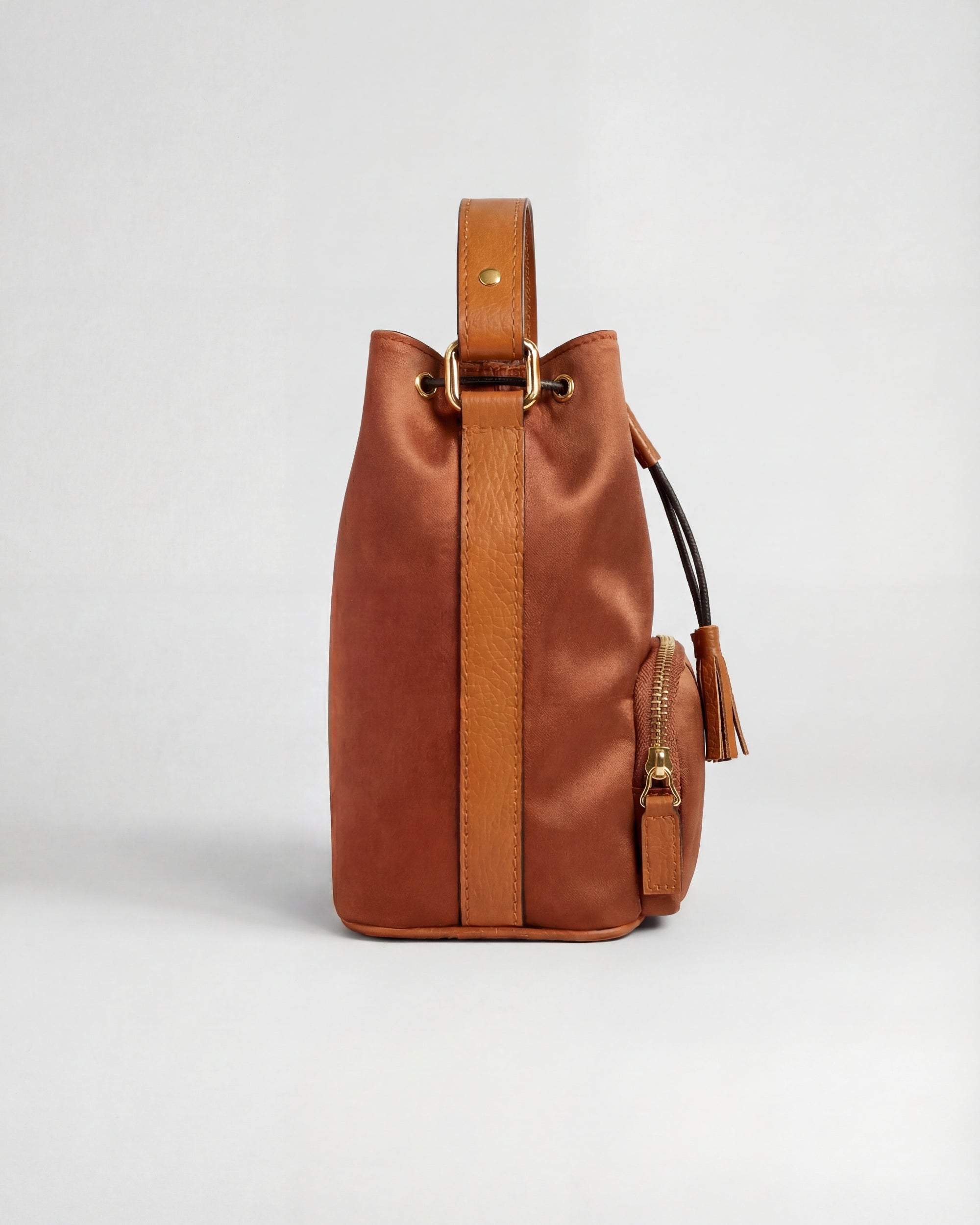 Agathe bronze