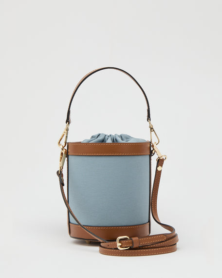 Angèle canvas celeste cammello