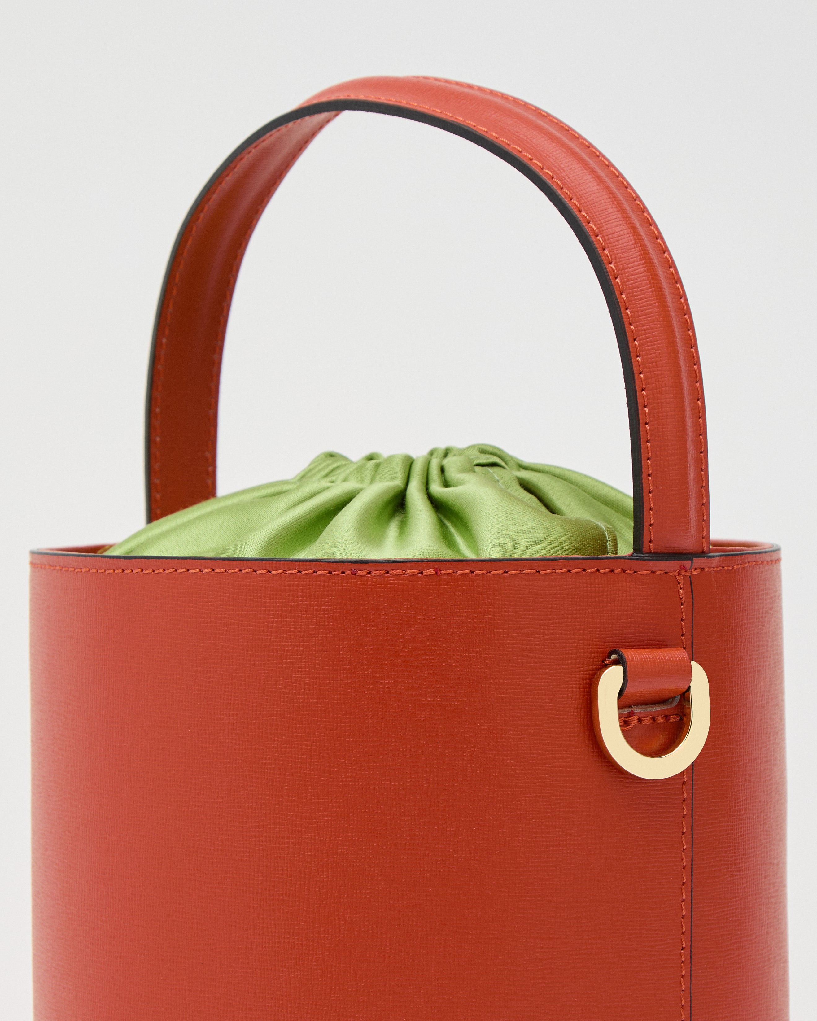 Catherine arancione | chiusura verde
