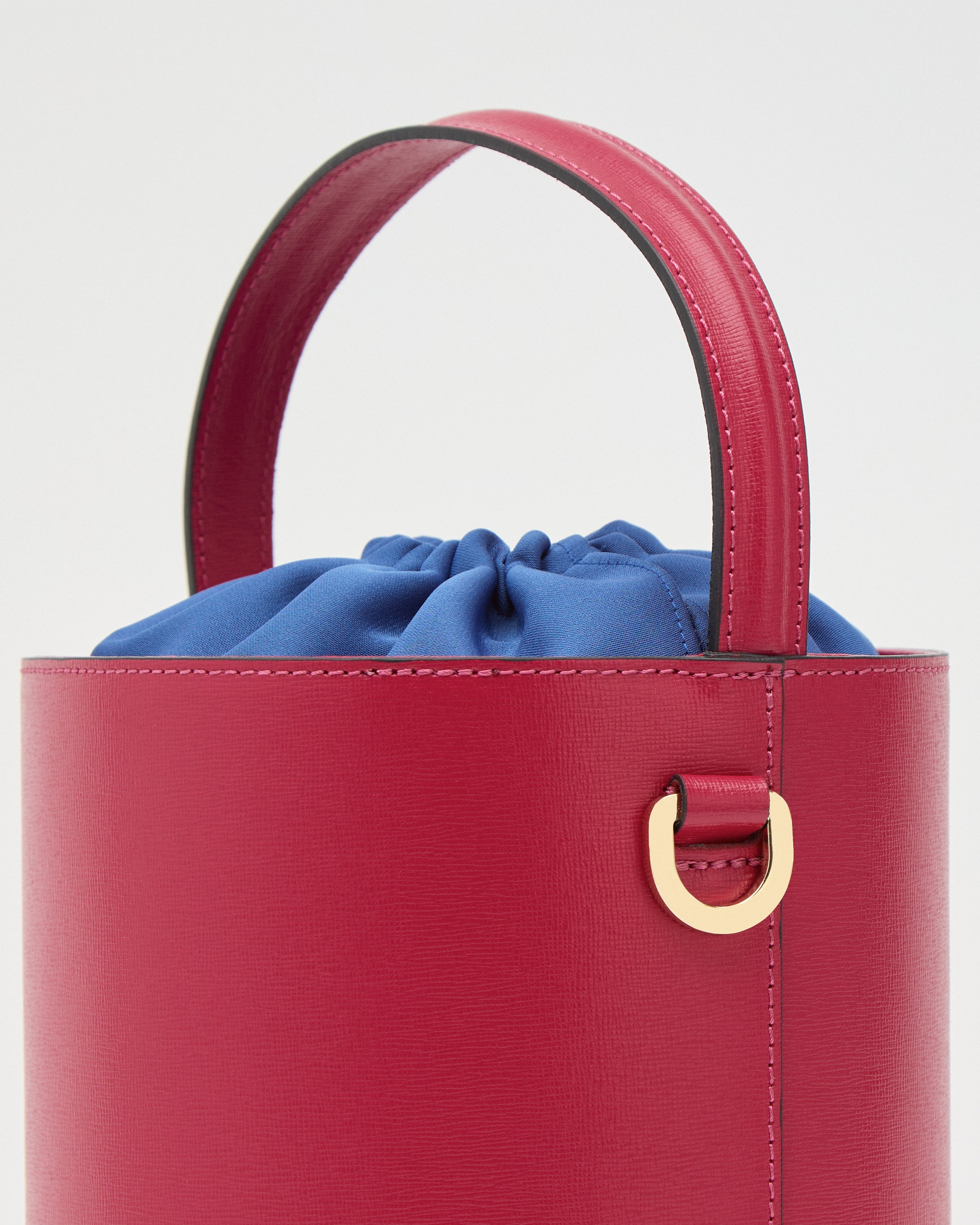 Catherine fucsia | chiusura azzurra