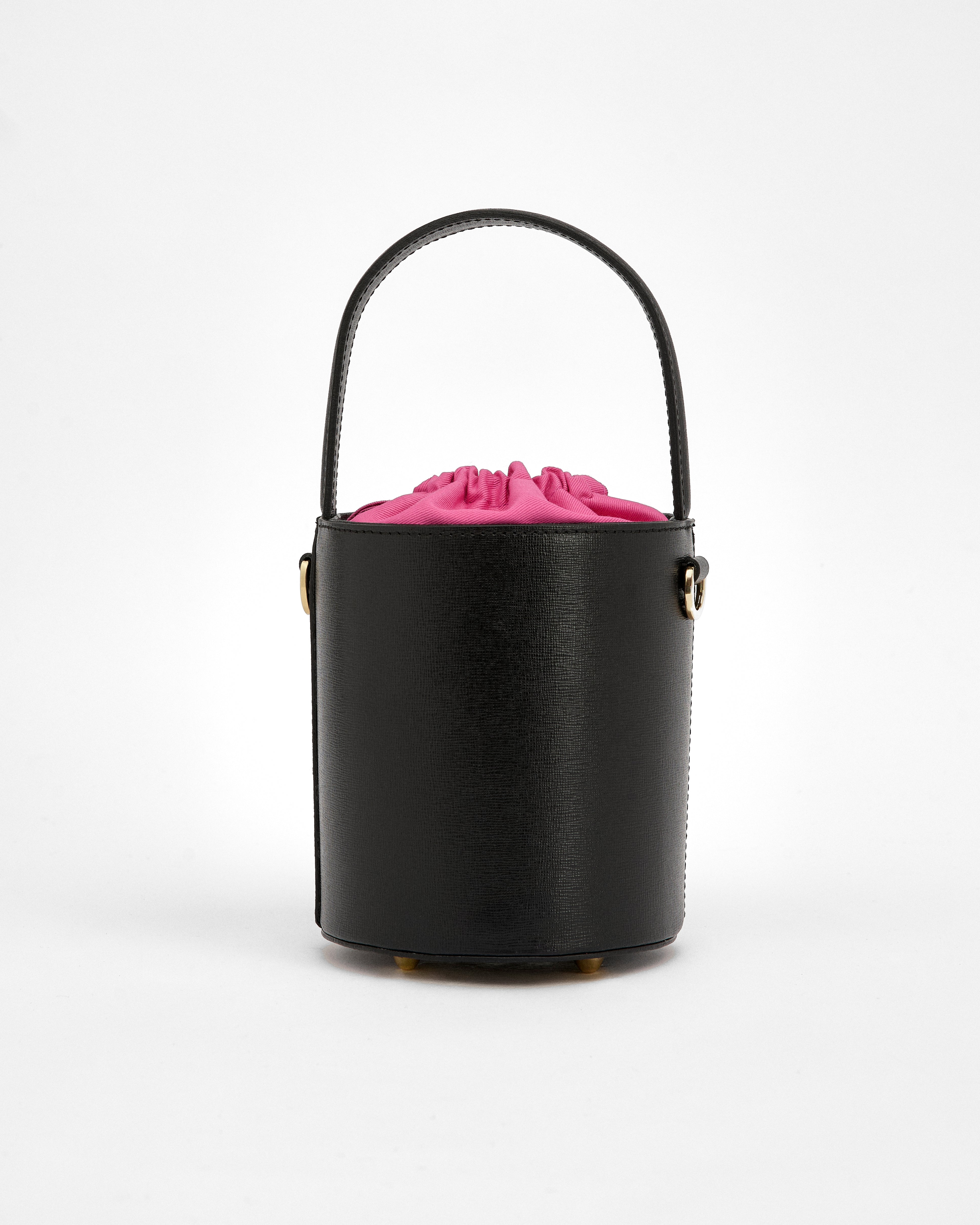 Mini Catherine nero | chiusura fucsia