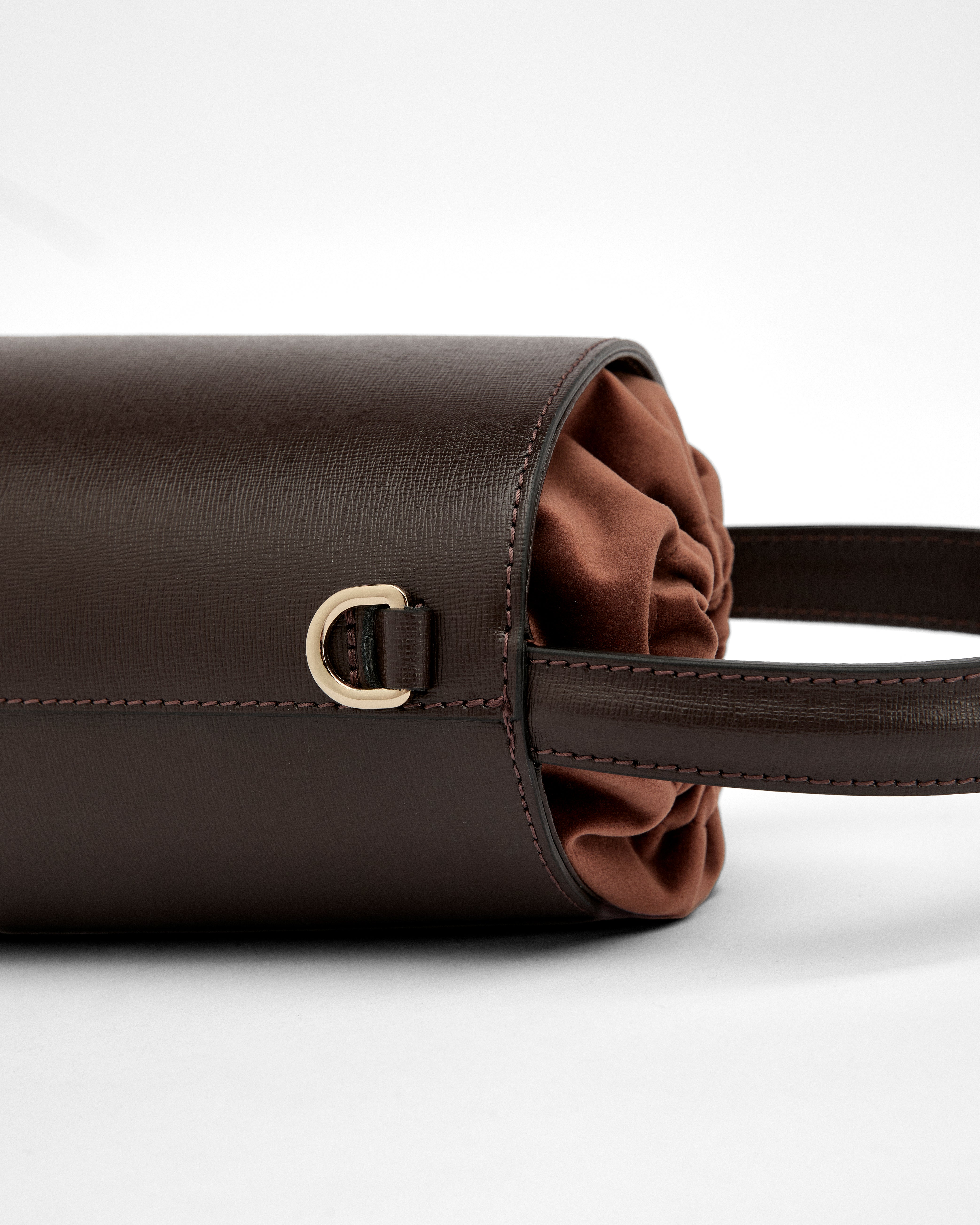 Mini Catherine marrone | chiusura velluto marrone
