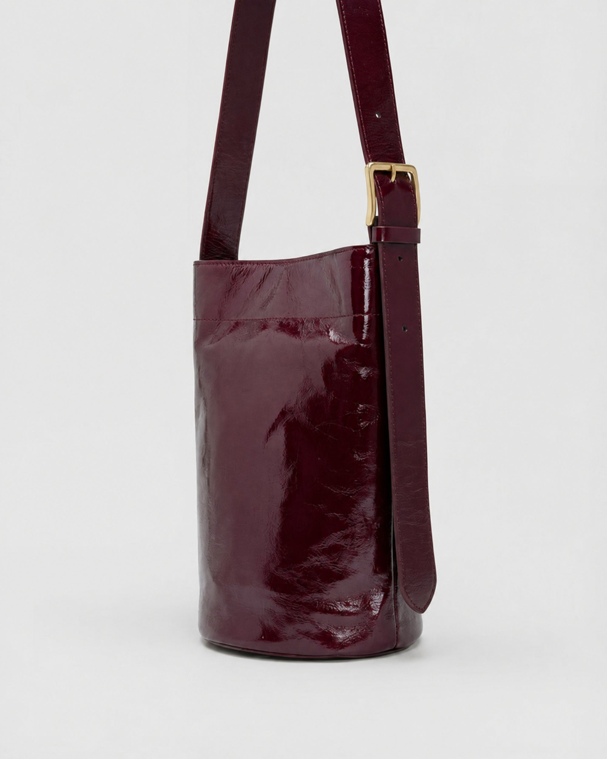 Jade vernice bordeaux