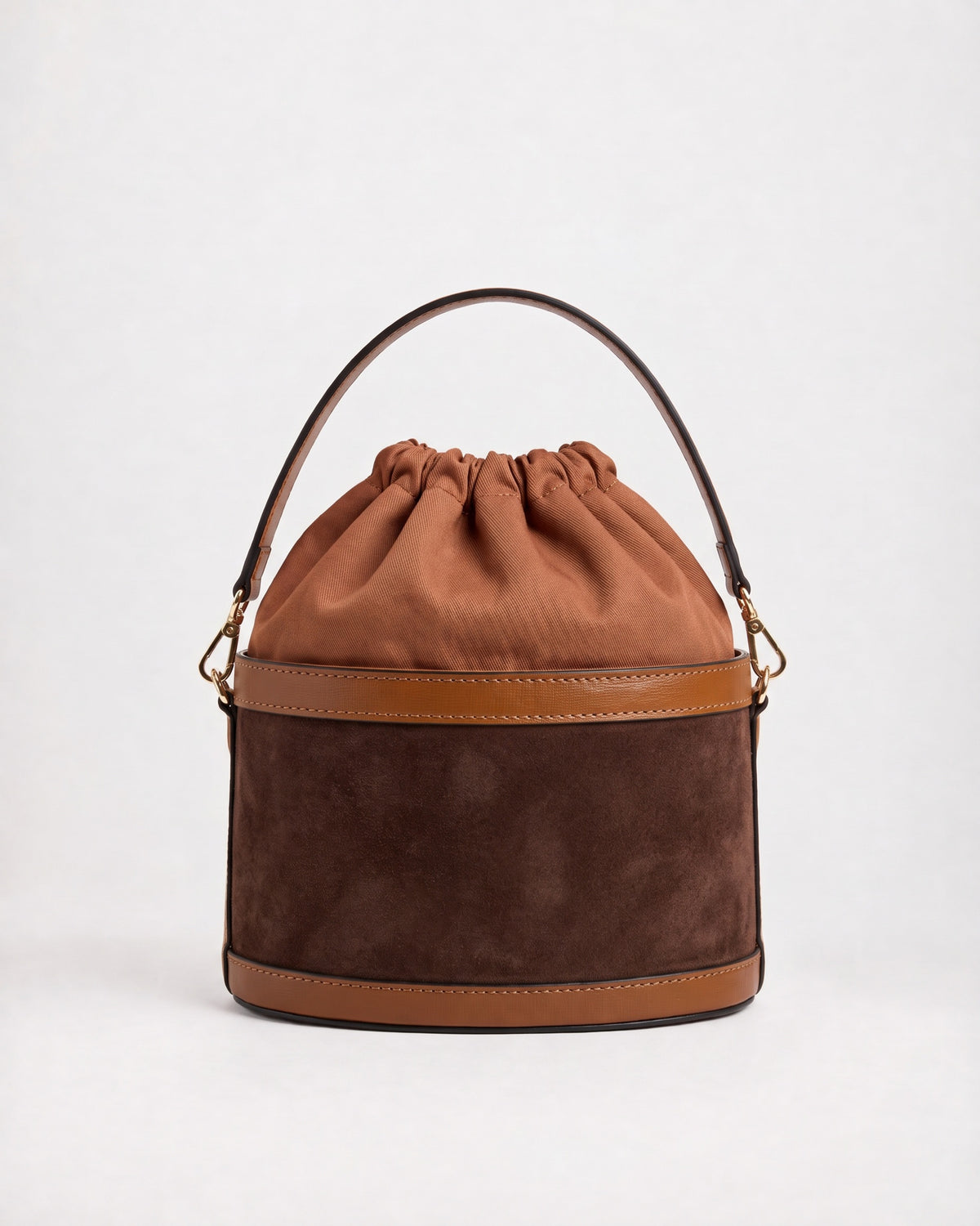 Peggy suede cammello | chiusura cammello