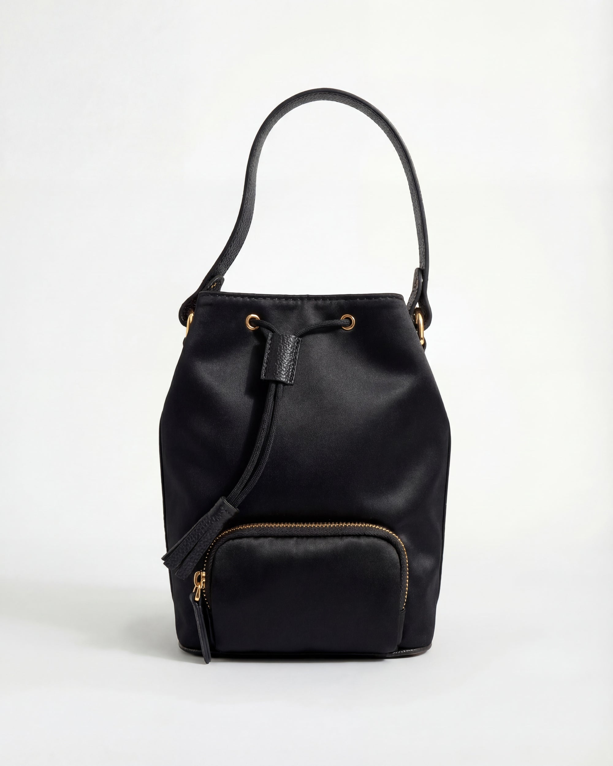 Agathe black