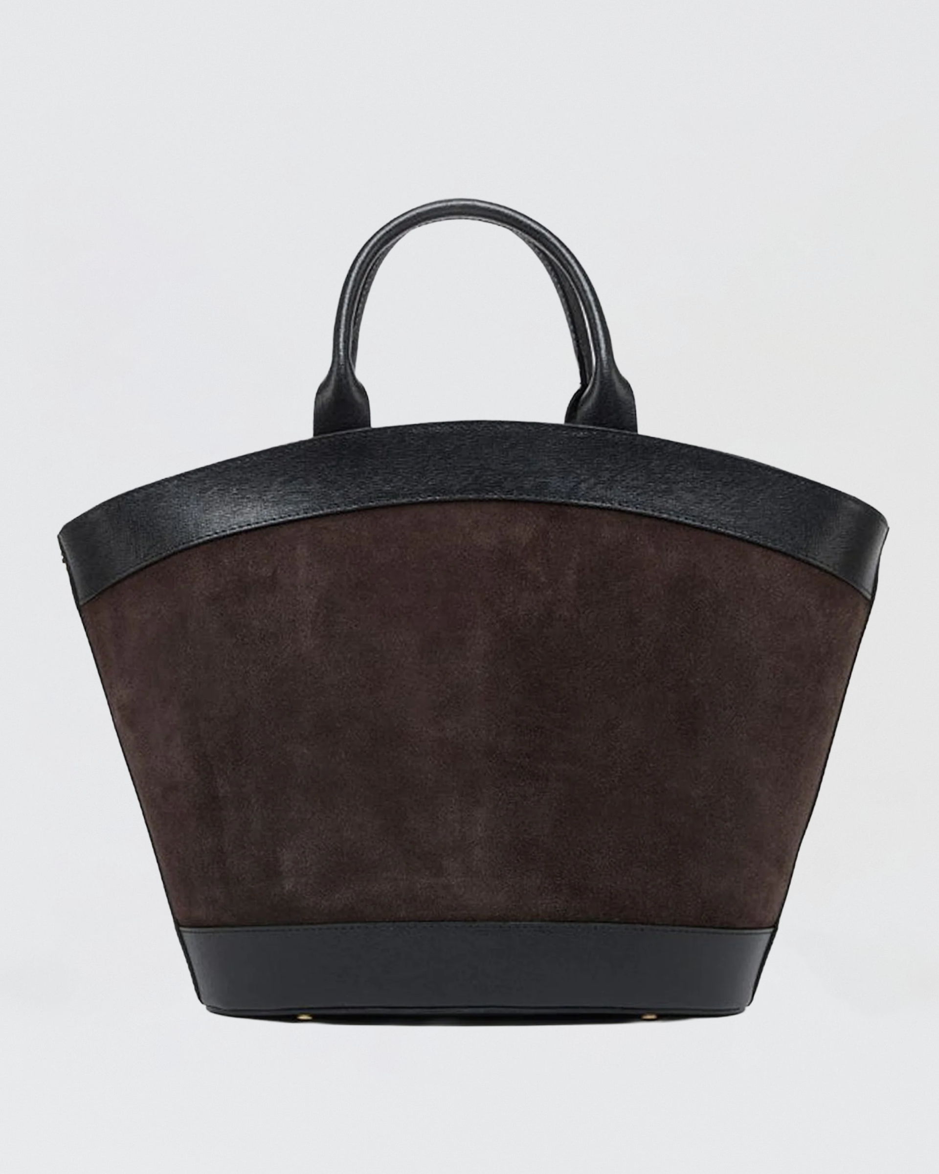 Victoire en daim brun